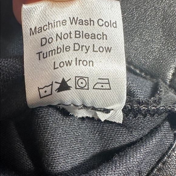 TUCKERNUCK Black Faux Leather Margot Top ~ L - Picture 13 of 14